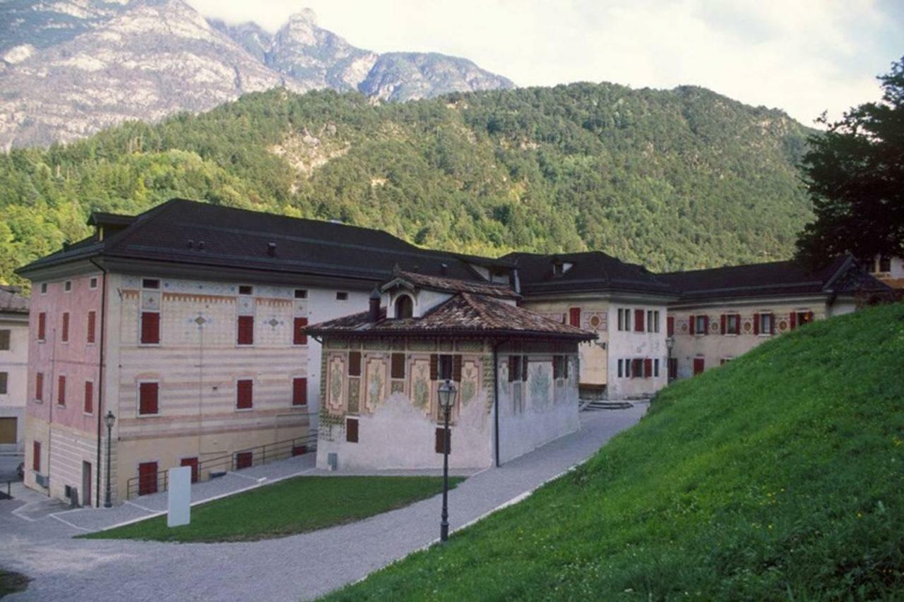 Appartamenti Palazzo Lazzaris - Costantini - Dolomiti del Cadore Perarolo di Cadore Esterno foto